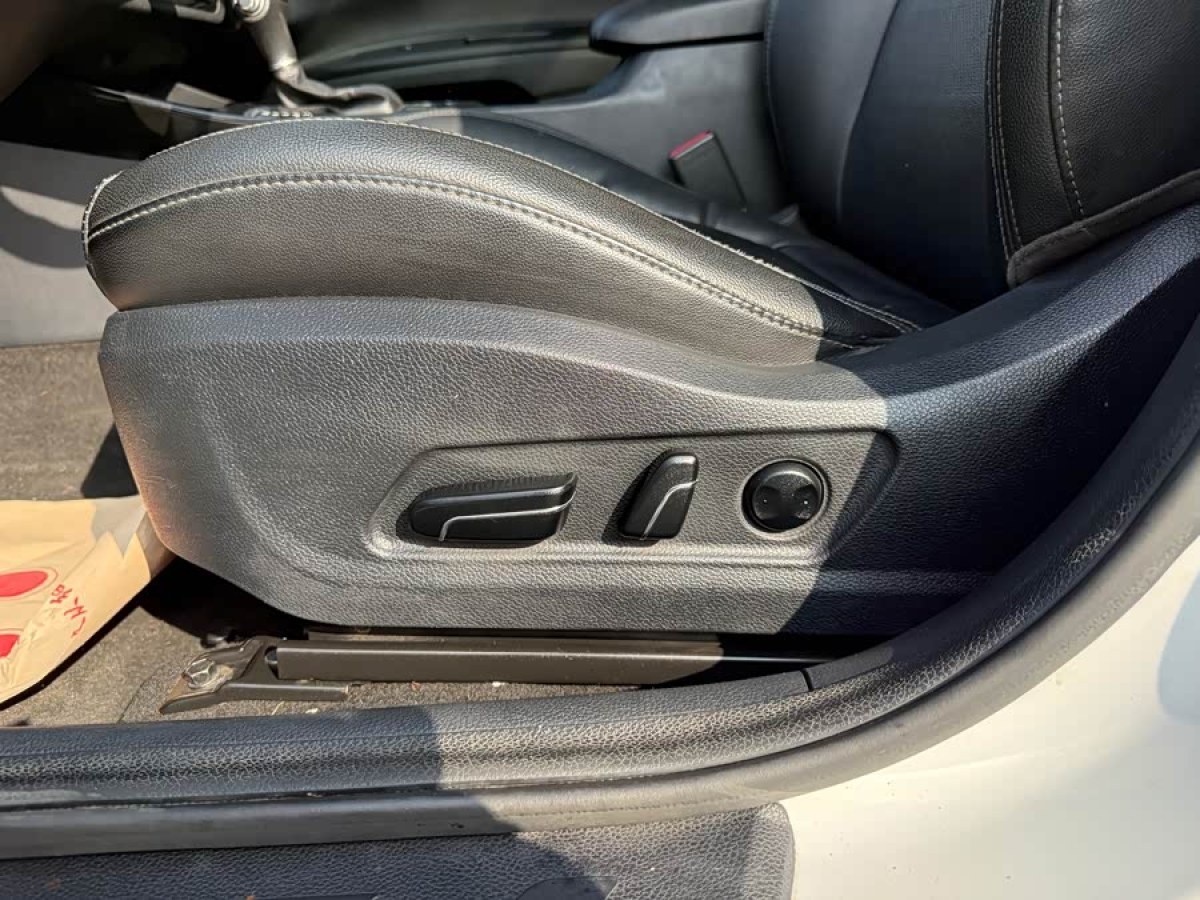 起亚 起亚K4 2016 汽车图片 #7