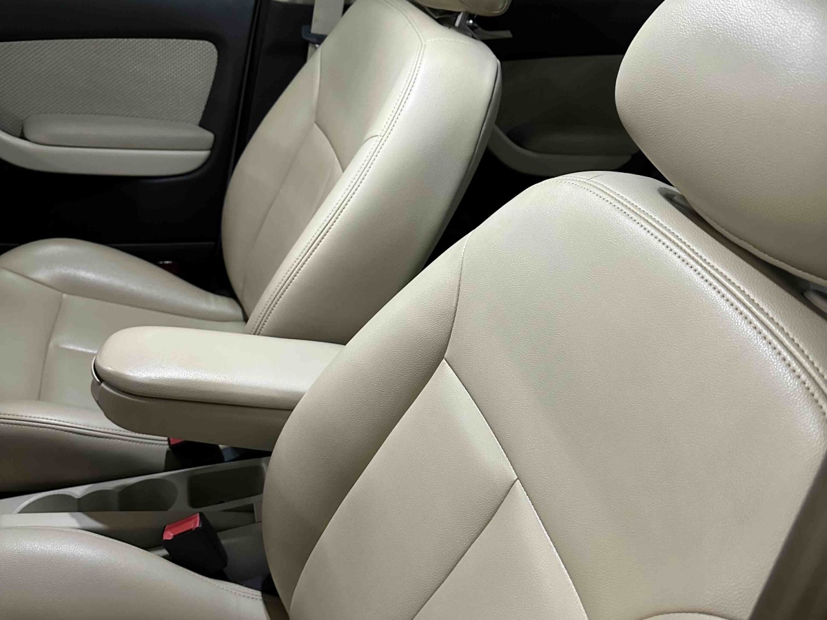 Volkswagen Lavida 2011 car image #7