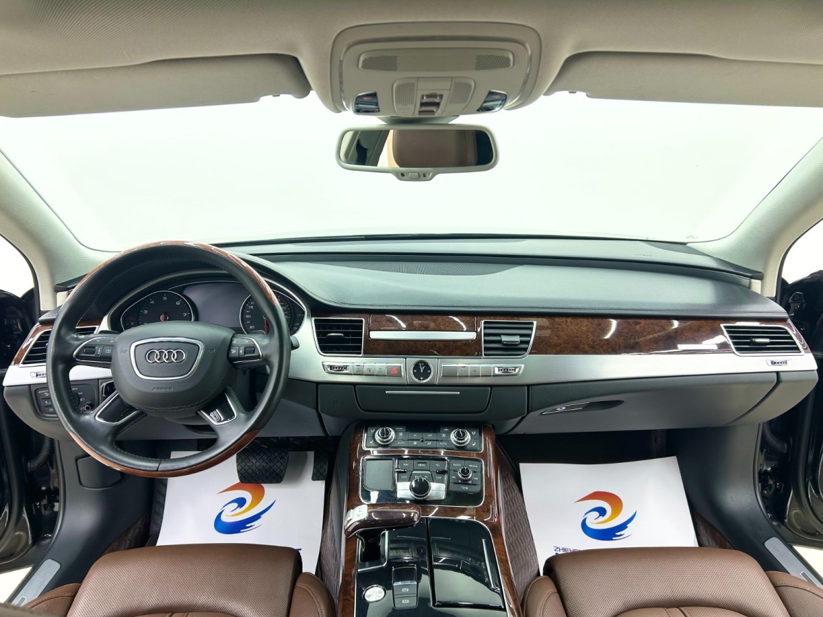 Audi A8 2012 car image #7
