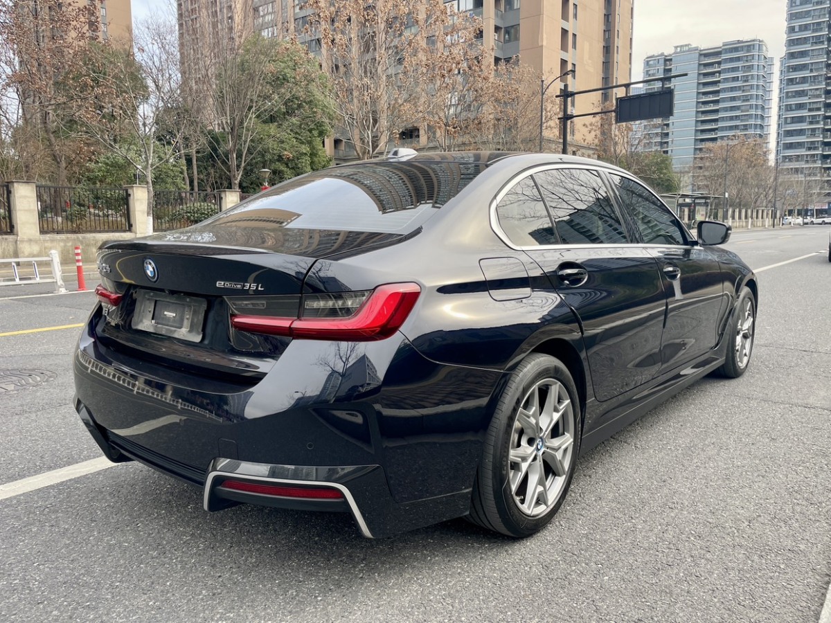 BMW i3 2022 #7 BMW i3 2022 car image #7