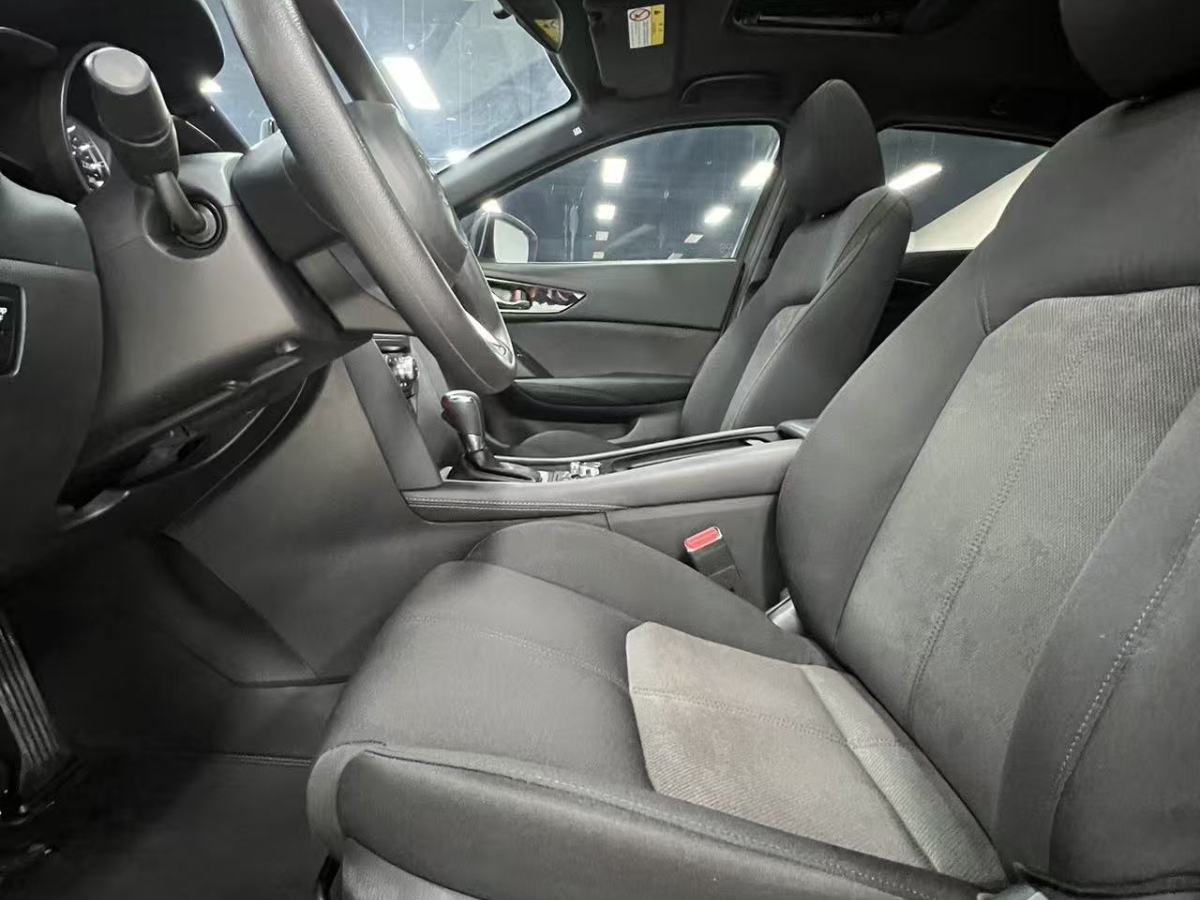 Mazda 2023 car image #7