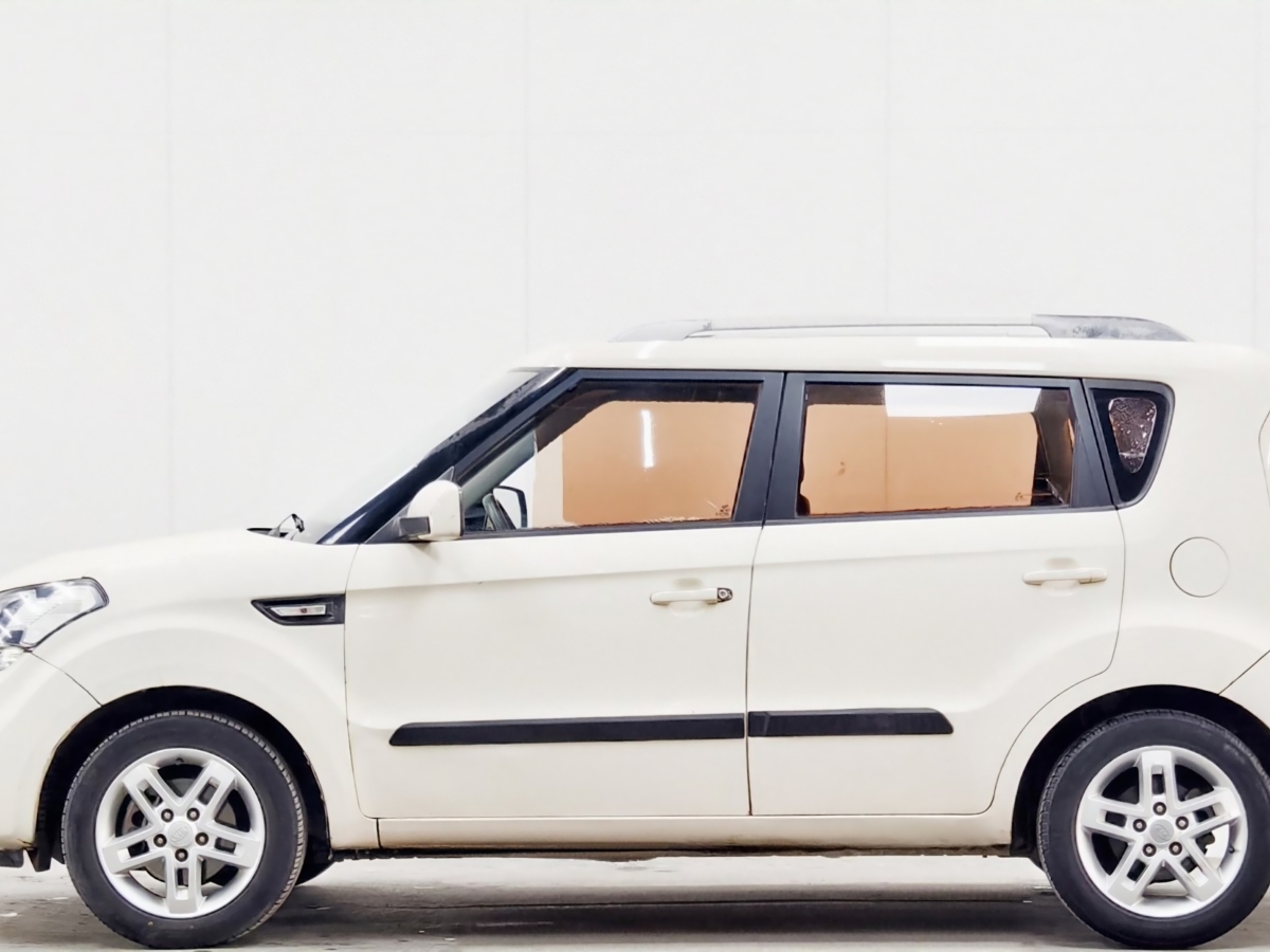 起亚 秀尔 2013 汽车图片 #7