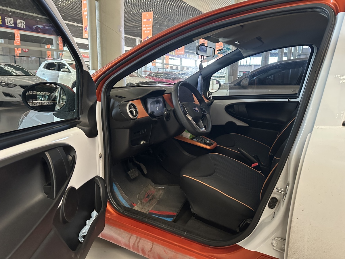 BYD e1 2020 #7 BYD e1 2020 صورة سيارة #7