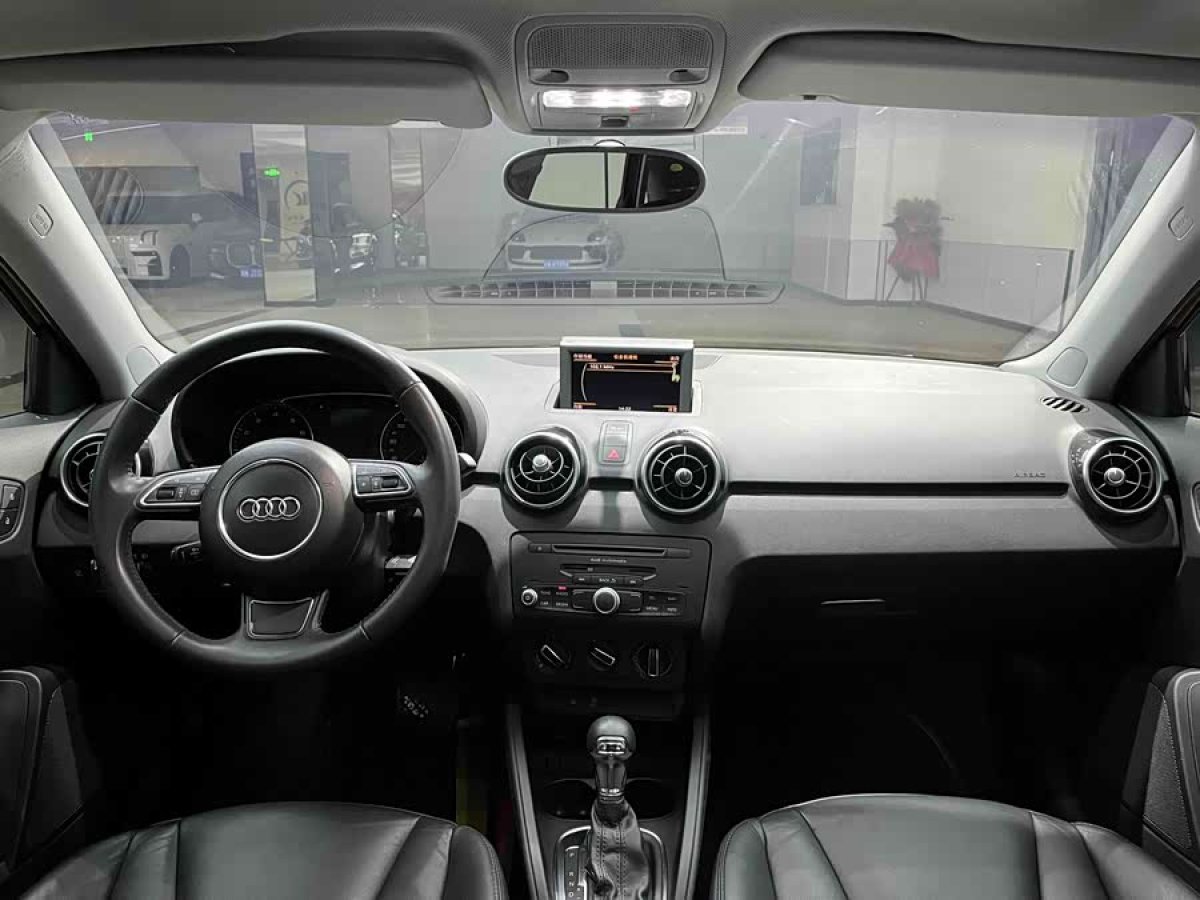Audi A1 2013 car image #7