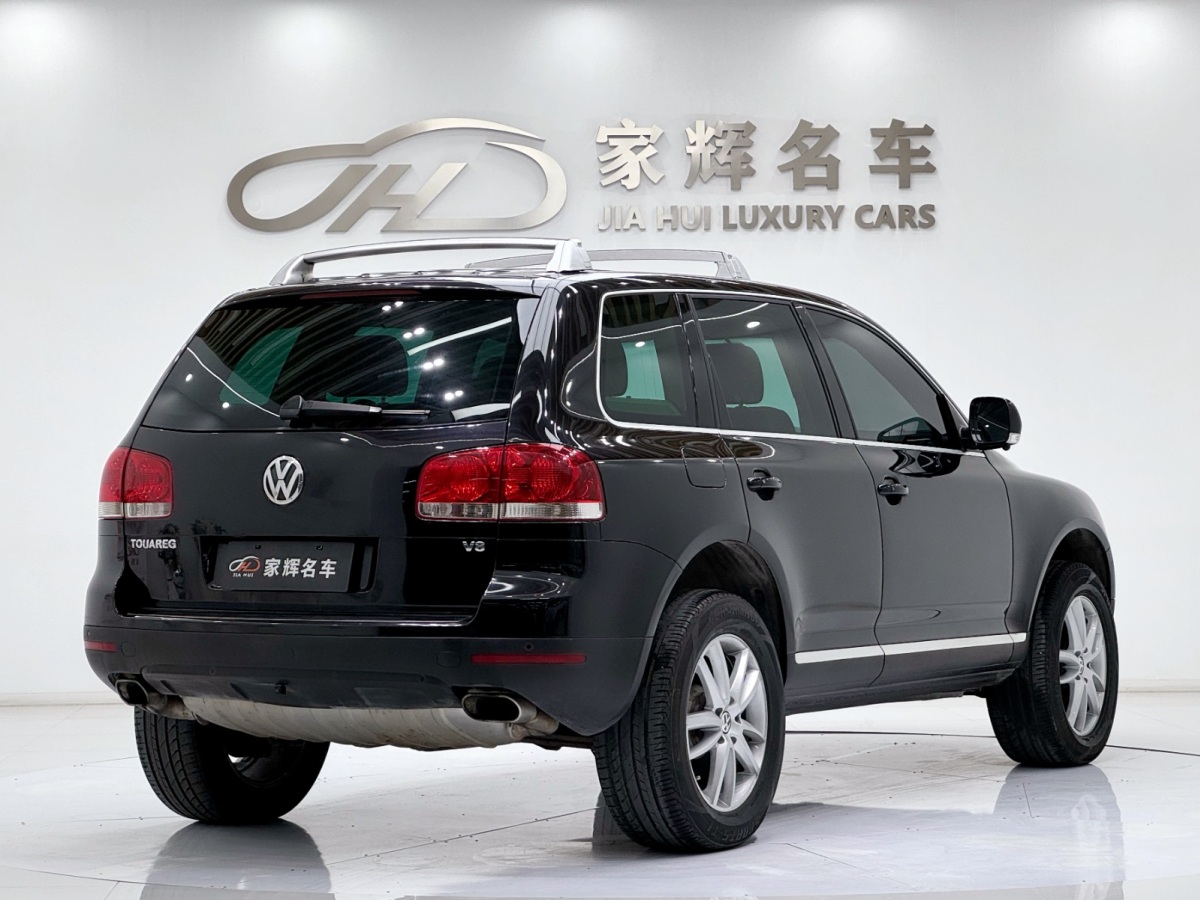 Volkswagen Touareg 2005 immagine di auto #7