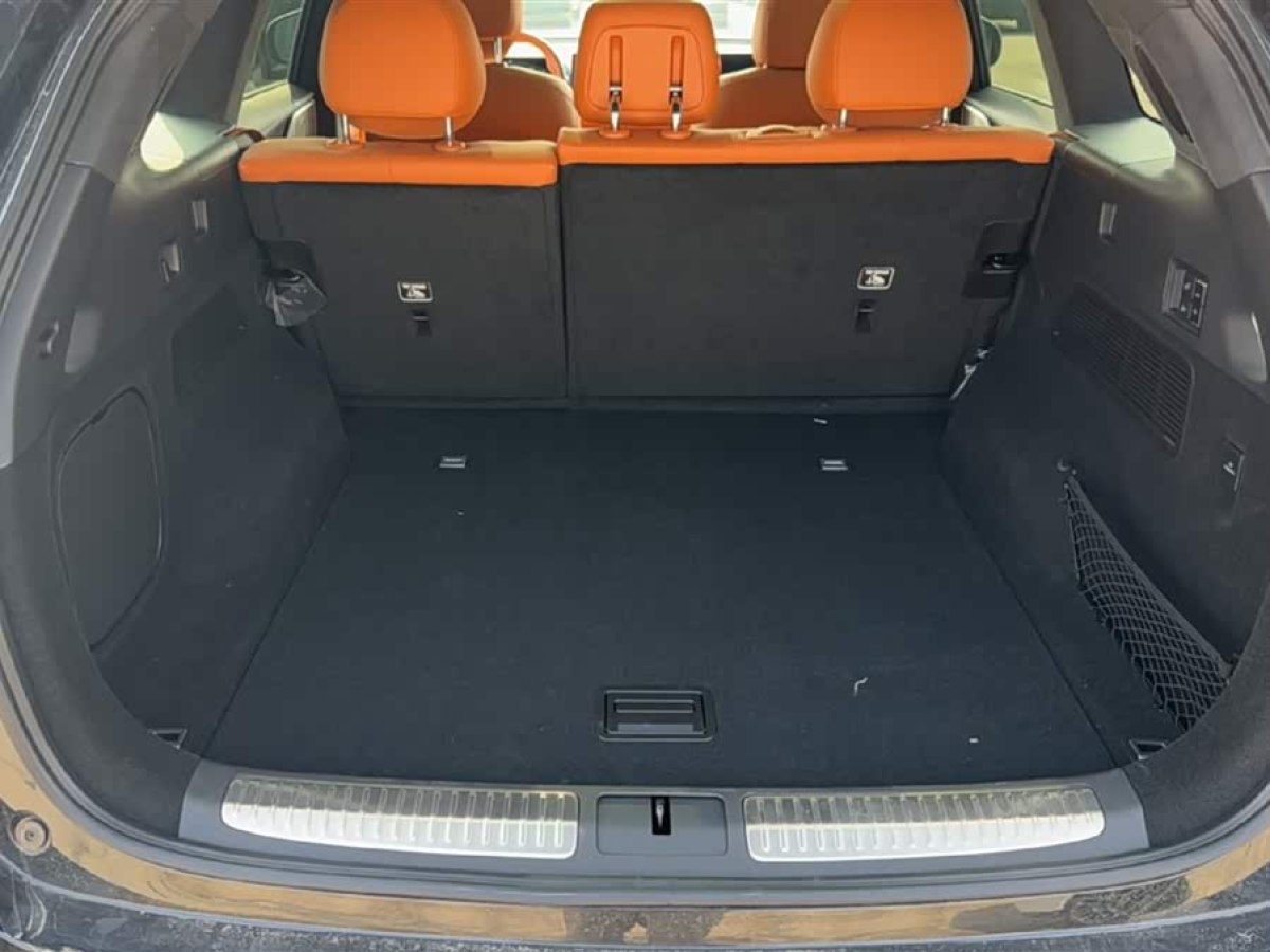 Xpeng G9 2025 #7 Xpeng G9 2025 car image #7