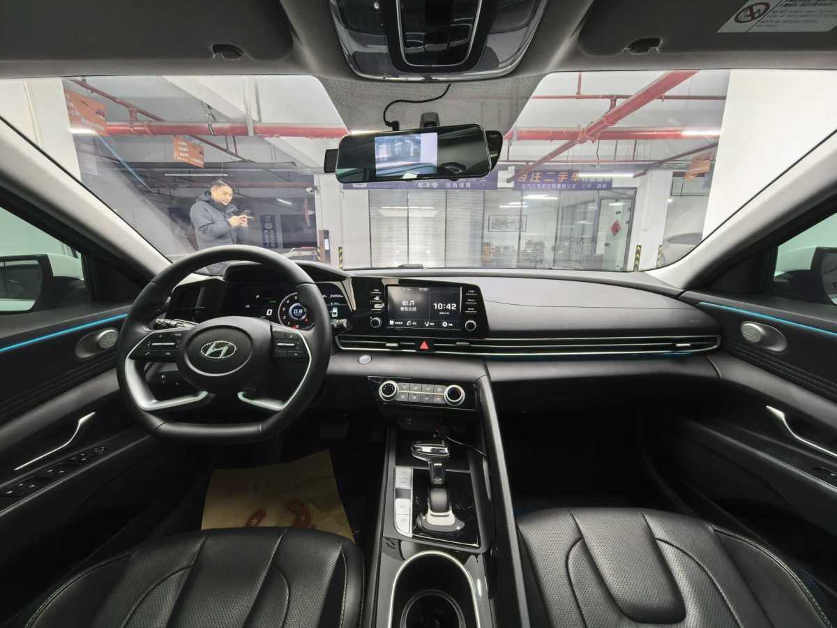 Hyundai Elantra 2023 car image #7