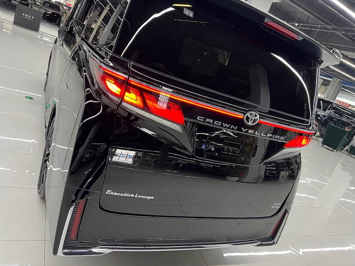 Toyota Vellfire 2025 #7 Toyota Vellfire 2025 immagine di auto #7