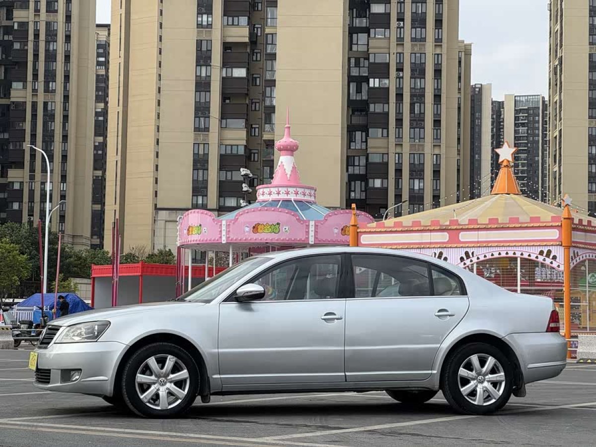 Volkswagen Passat Lingyu 2010 car image #7