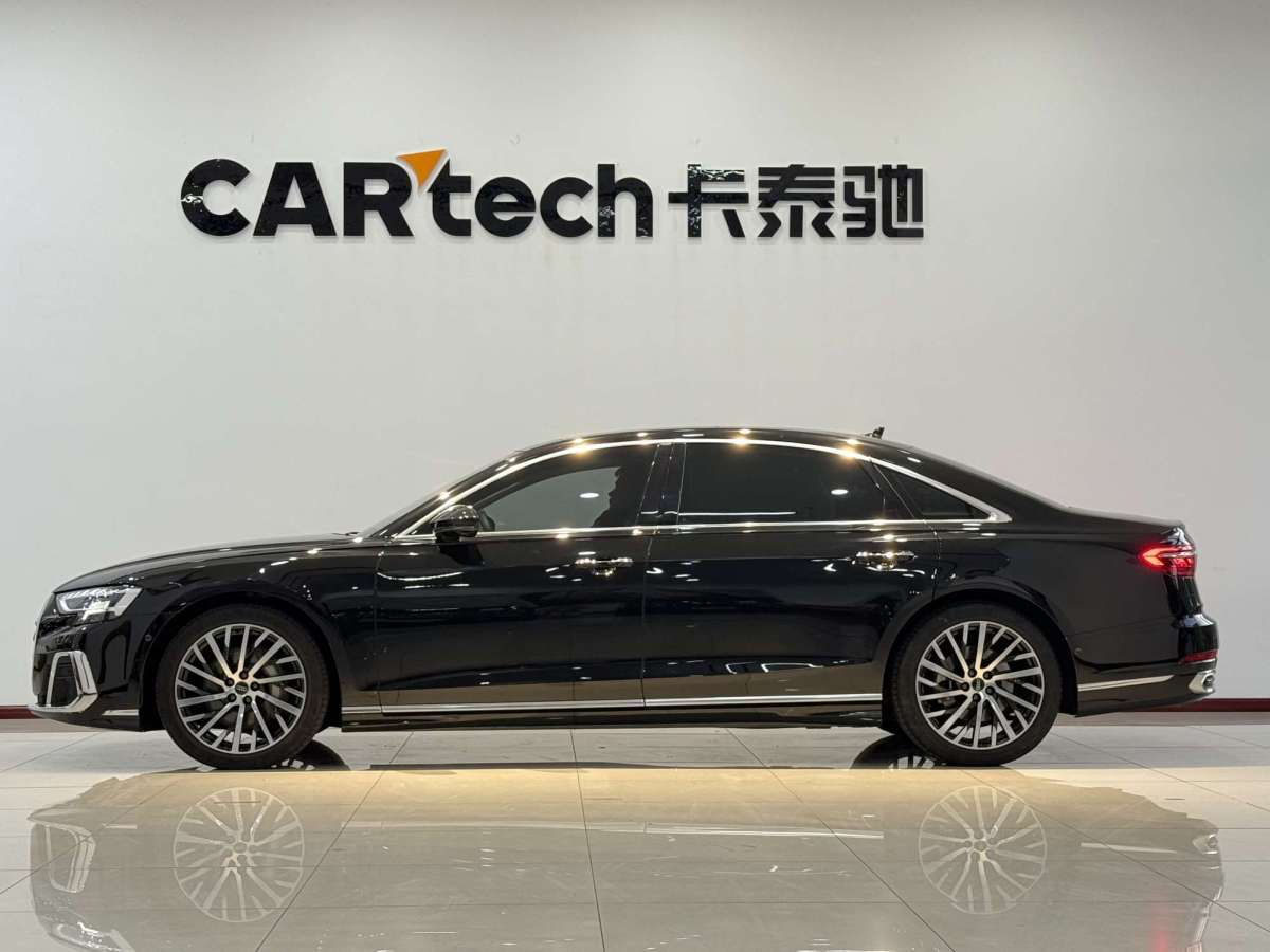 Audi A8 2024 صورة سيارة #7