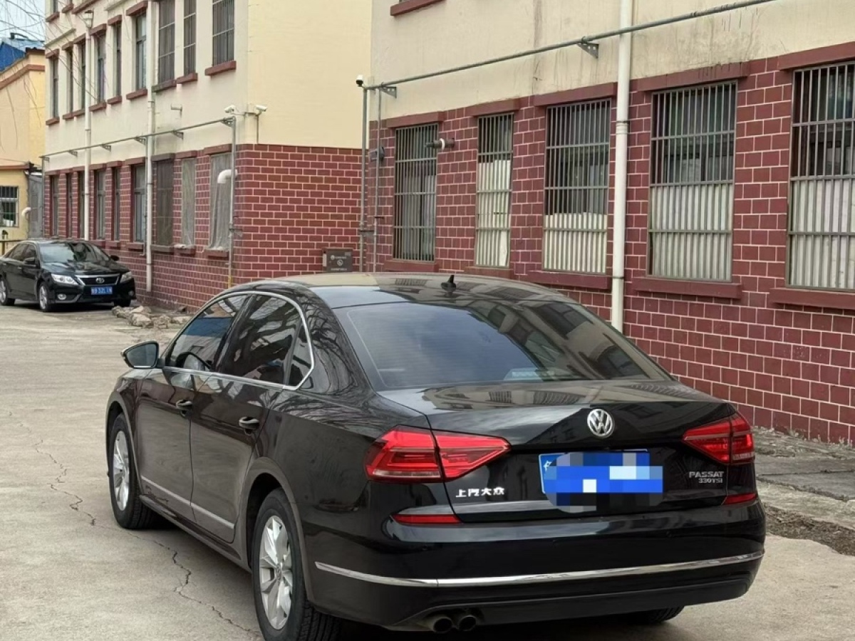 Volkswagen 2019 car image #7