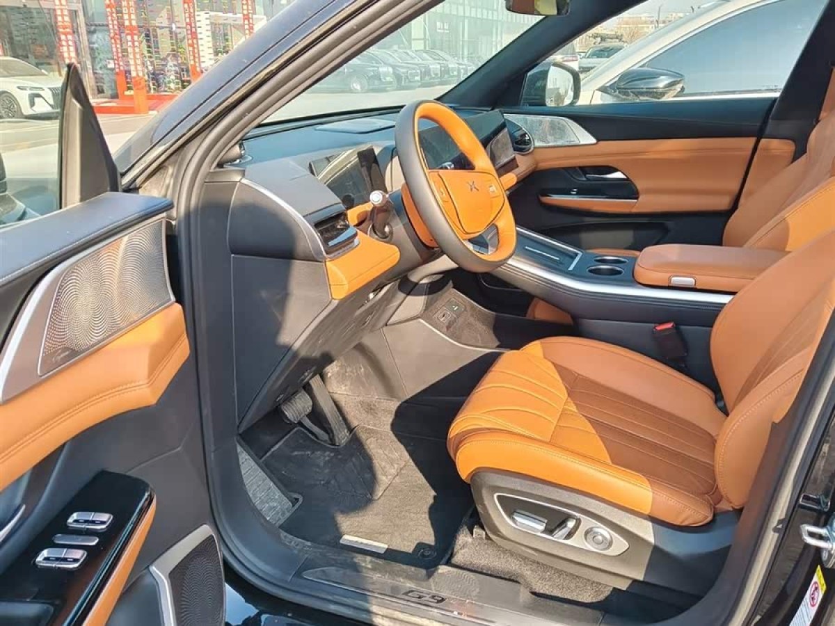 Xpeng G9 2025 #7 Xpeng G9 2025 car image #7