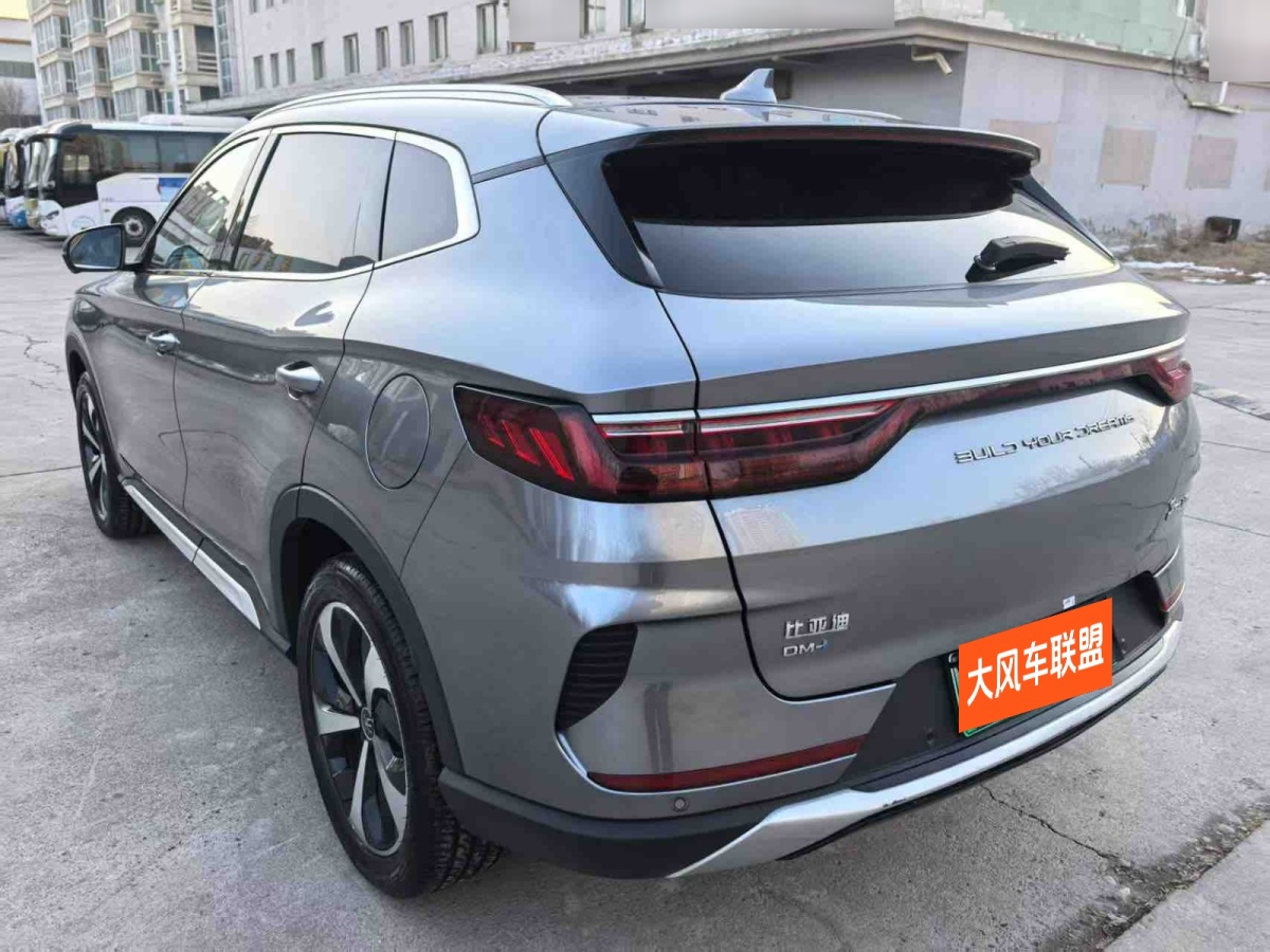 BYD Song Plus New Energy 2023 car image #7
