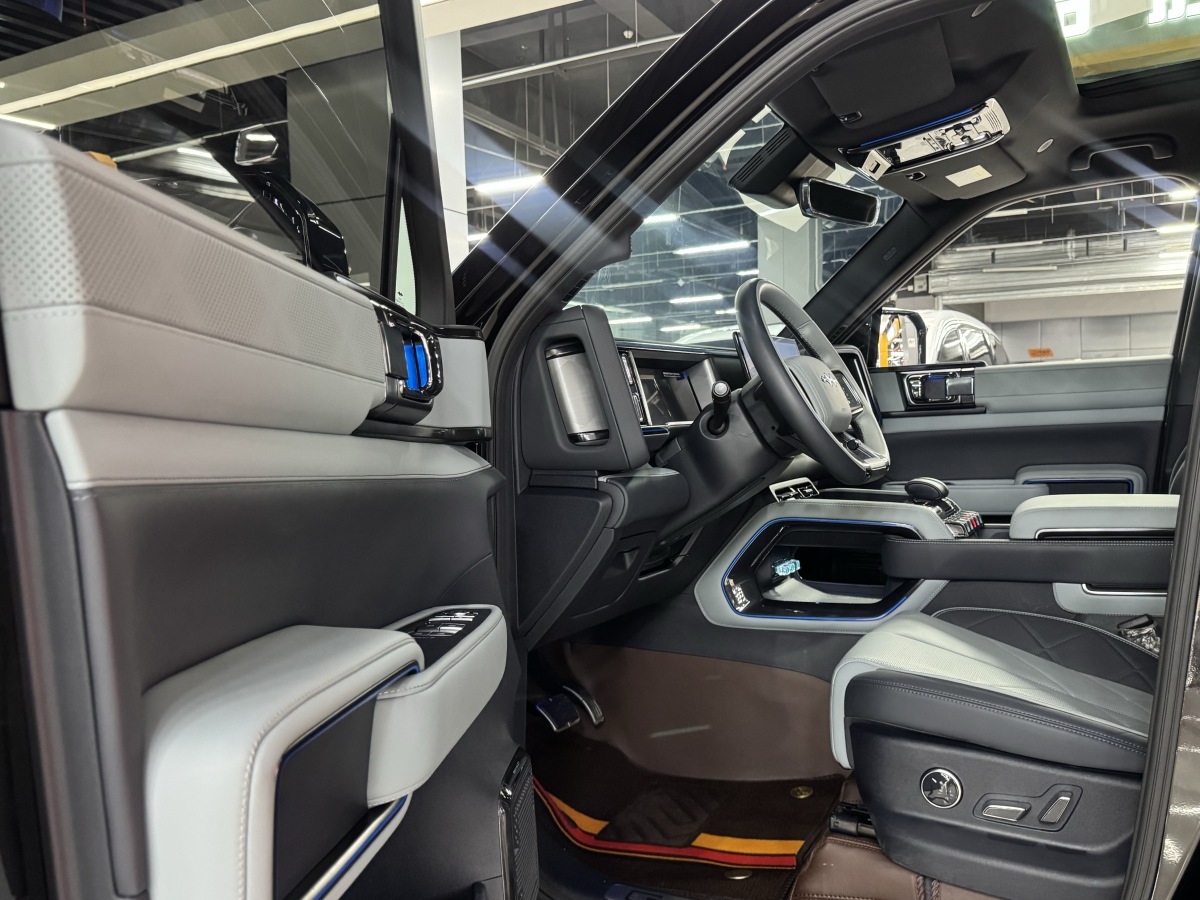 FangChengBao Leopard 5 2025 صورة سيارة #7