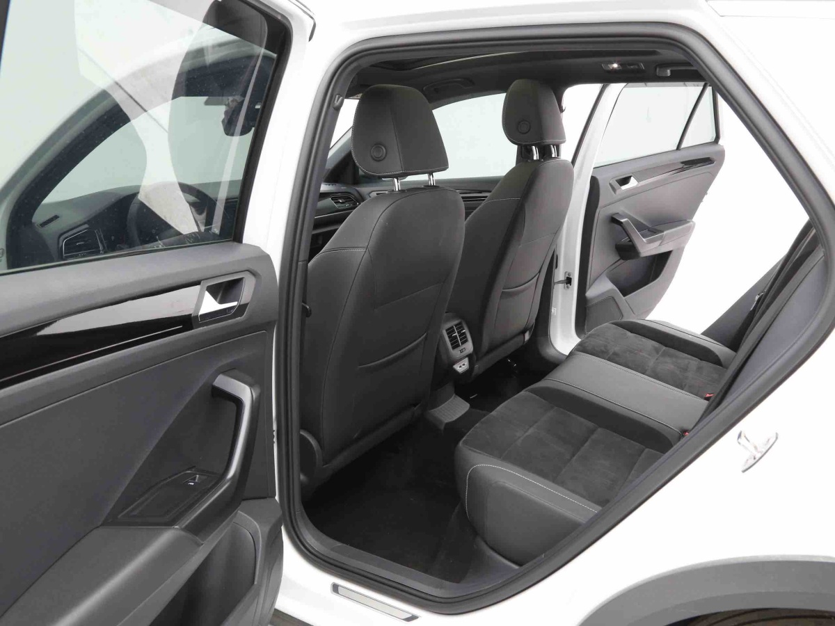 Volkswagen T-Roc 2021 #7 Volkswagen T-Roc 2021 car image #7