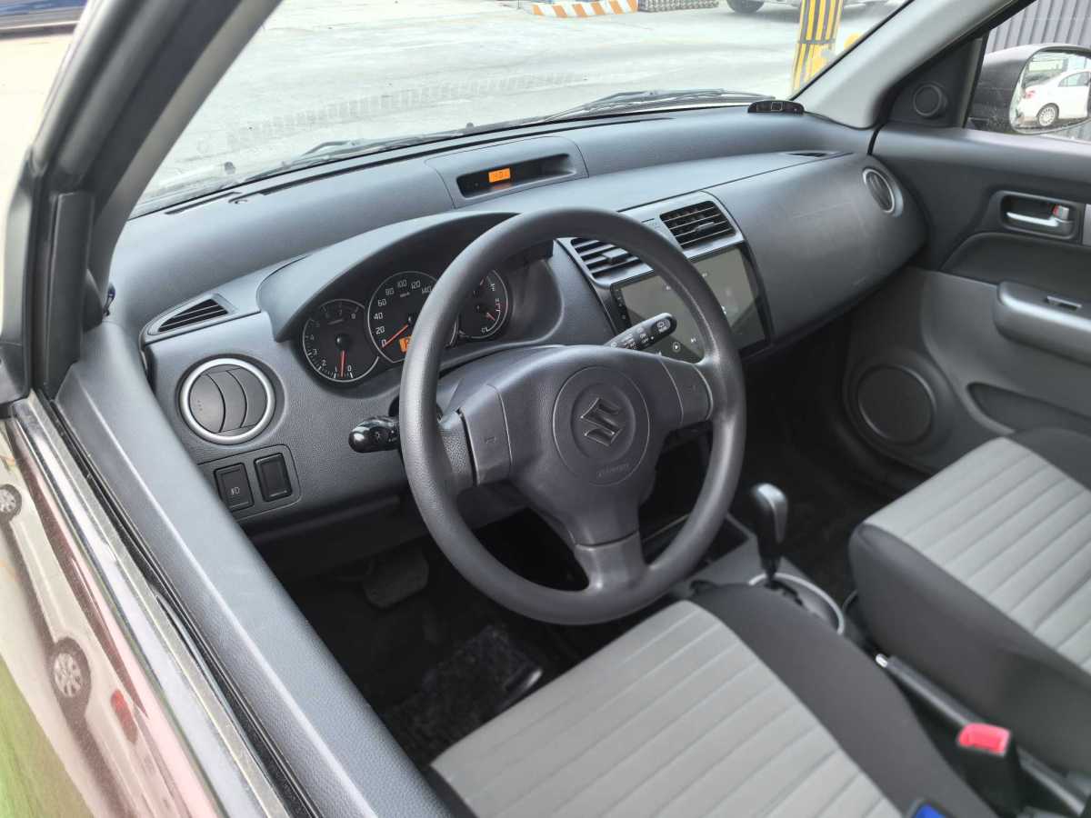 Suzuki Swift 2017 car image #7