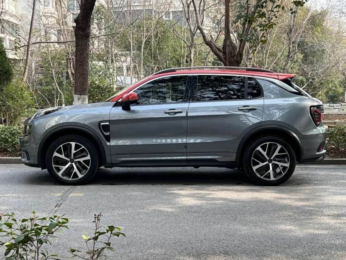 Lynk & Co 01 EM-P 2018 car image #7