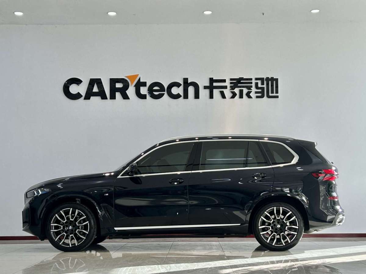 BMW X5 2025 immagine di auto #7