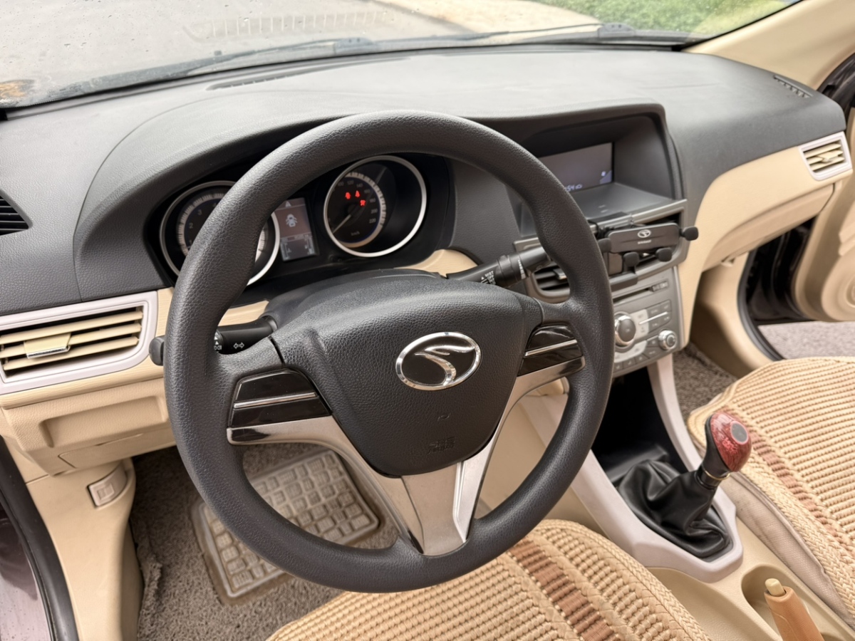 Soueast V5 Lingzhi 2012 car image #7