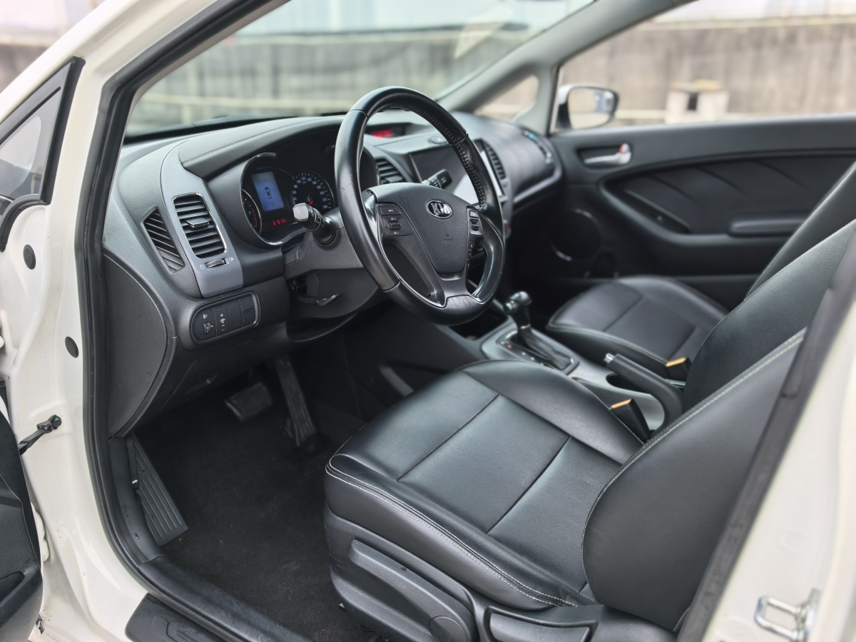 Kia K3 2015 изображение автомобиля #7