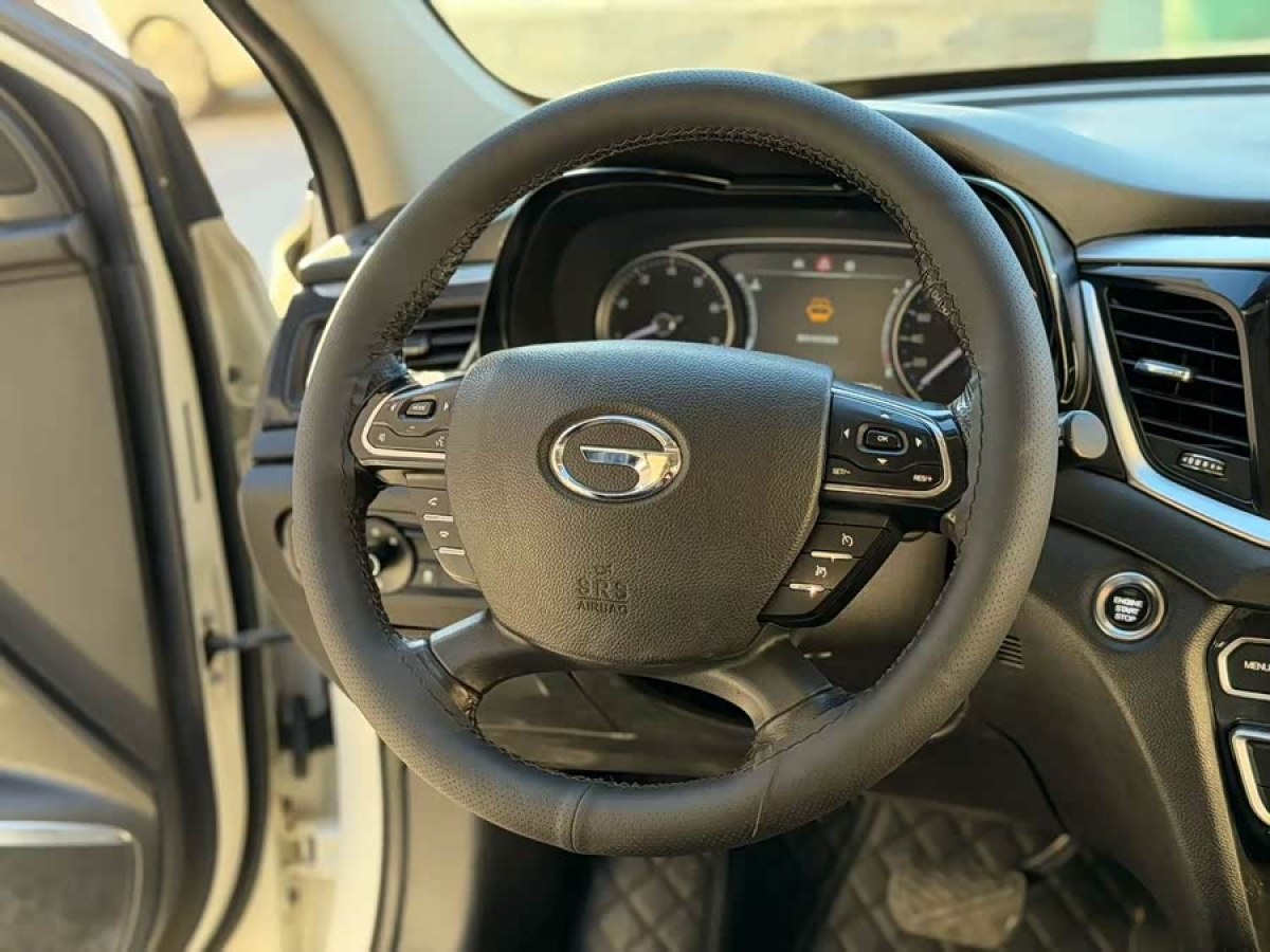 GAC Trumpchi GS7 2017 car image #7