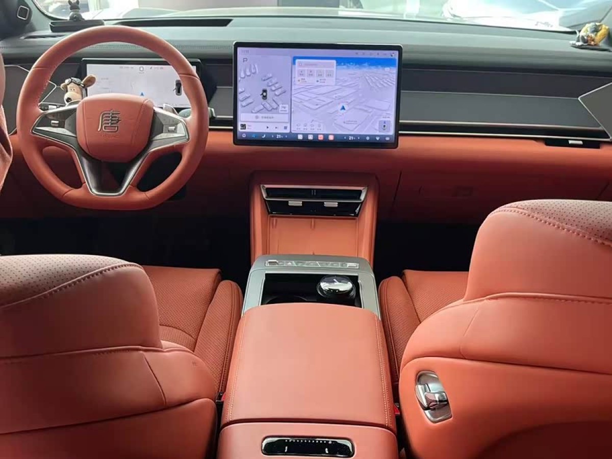 BYD Tang L 2025 immagine di auto #7