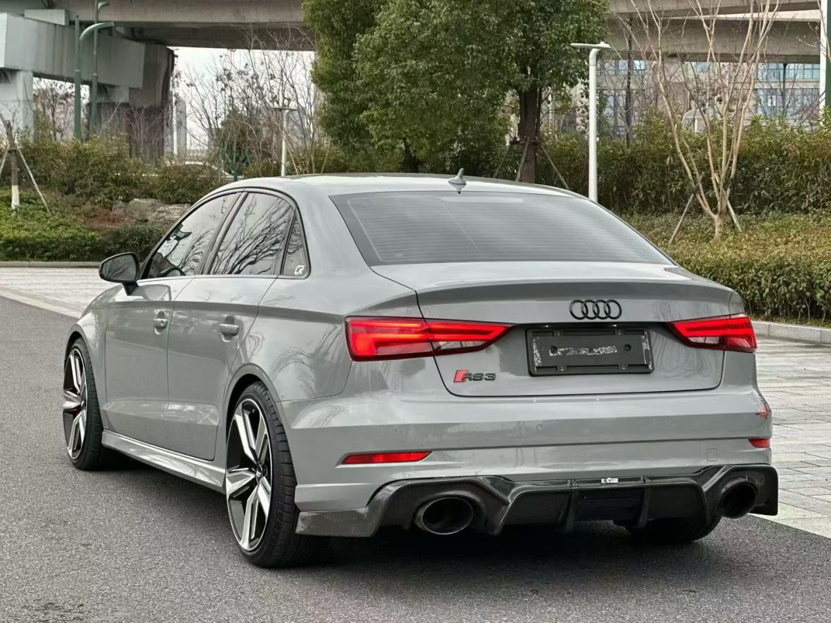 奥迪 奥迪RS 3 2018 汽车图片 #7