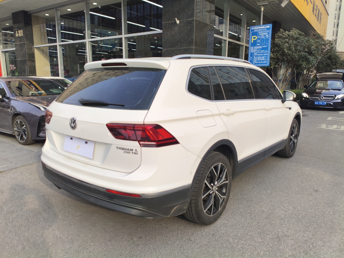 Volkswagen Tiguan X 2017 imagem de carro #7