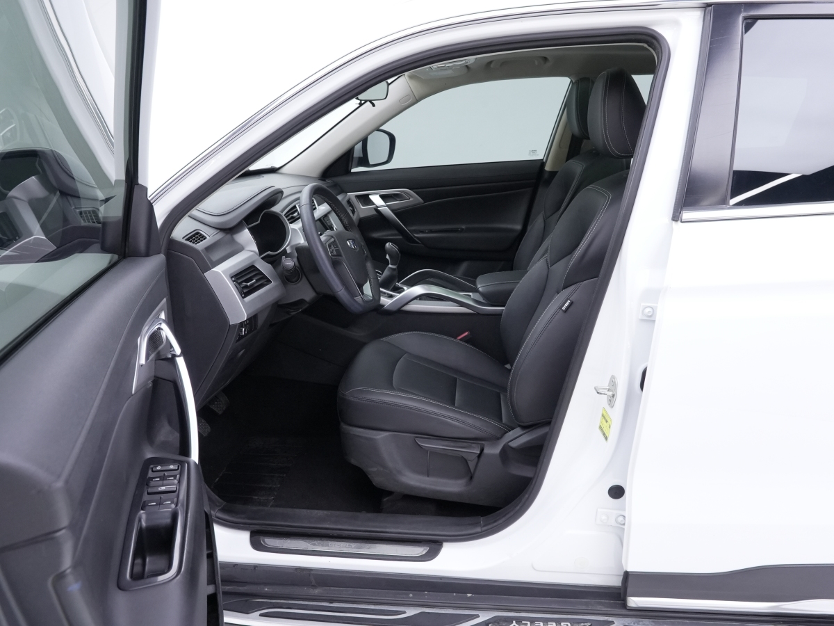 GEELY Boyue 2017 immagine di auto #7