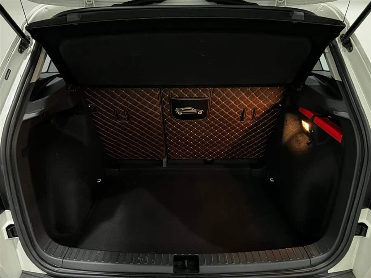 Skoda Karoq 2020 car image #7