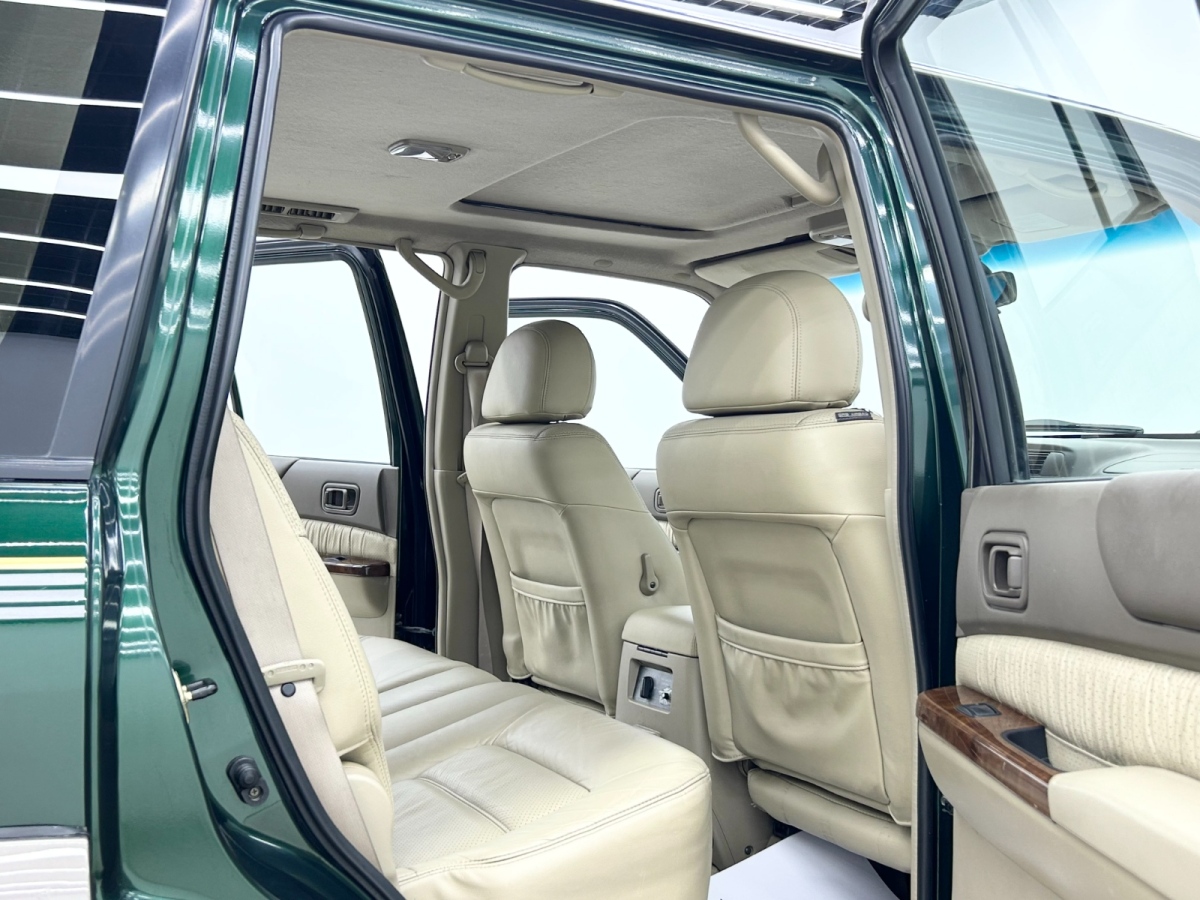 日产 途乐 2004 汽车图片 #7