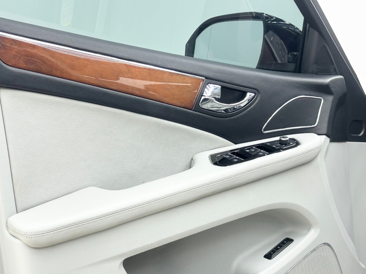 HongQi H7 2013 image de voiture #7