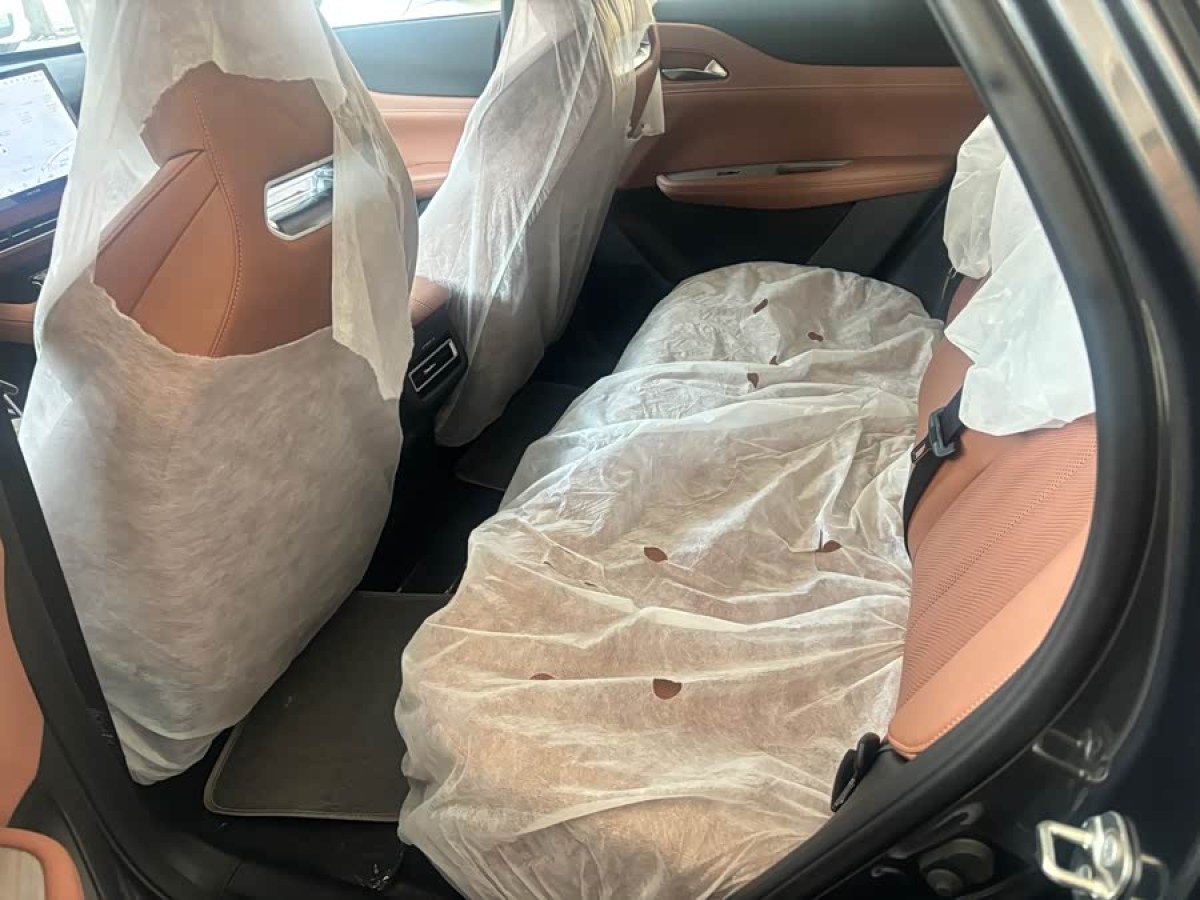 Changan UNI-Z PHEV 2025 car image #7