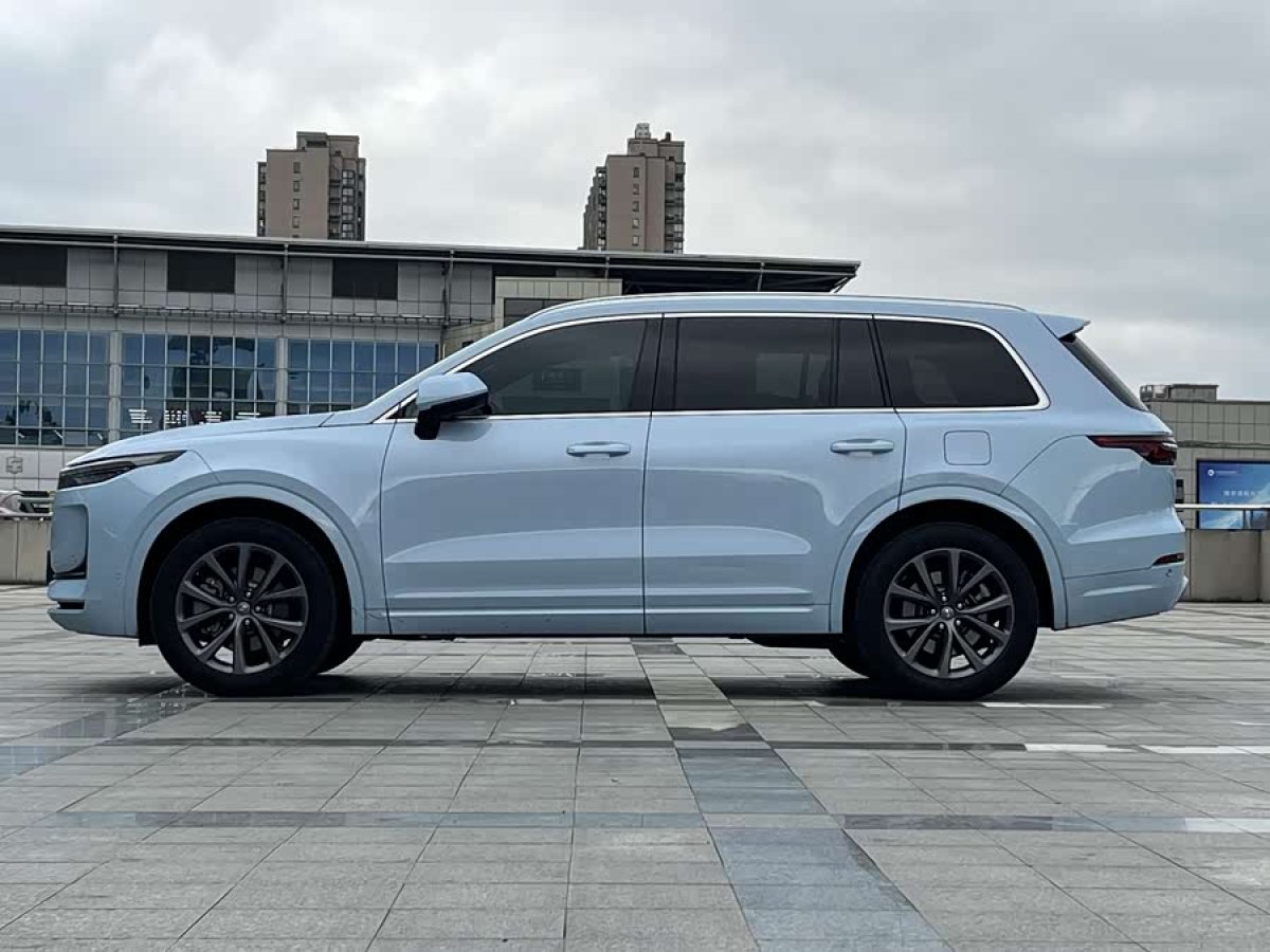 Li One 2020 imagen de coche #7