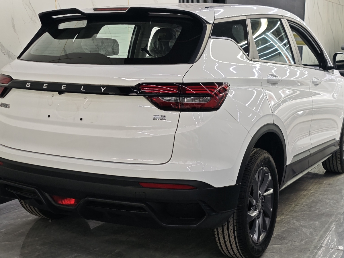 GEELY Coolray 2025 #7 GEELY Coolray 2025 immagine di auto #7