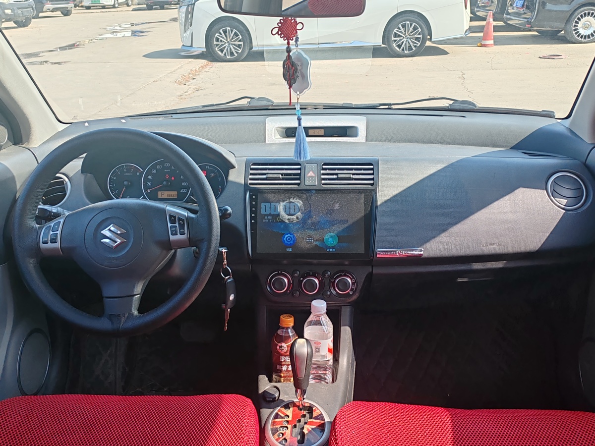 Suzuki Swift 2016 car image #7