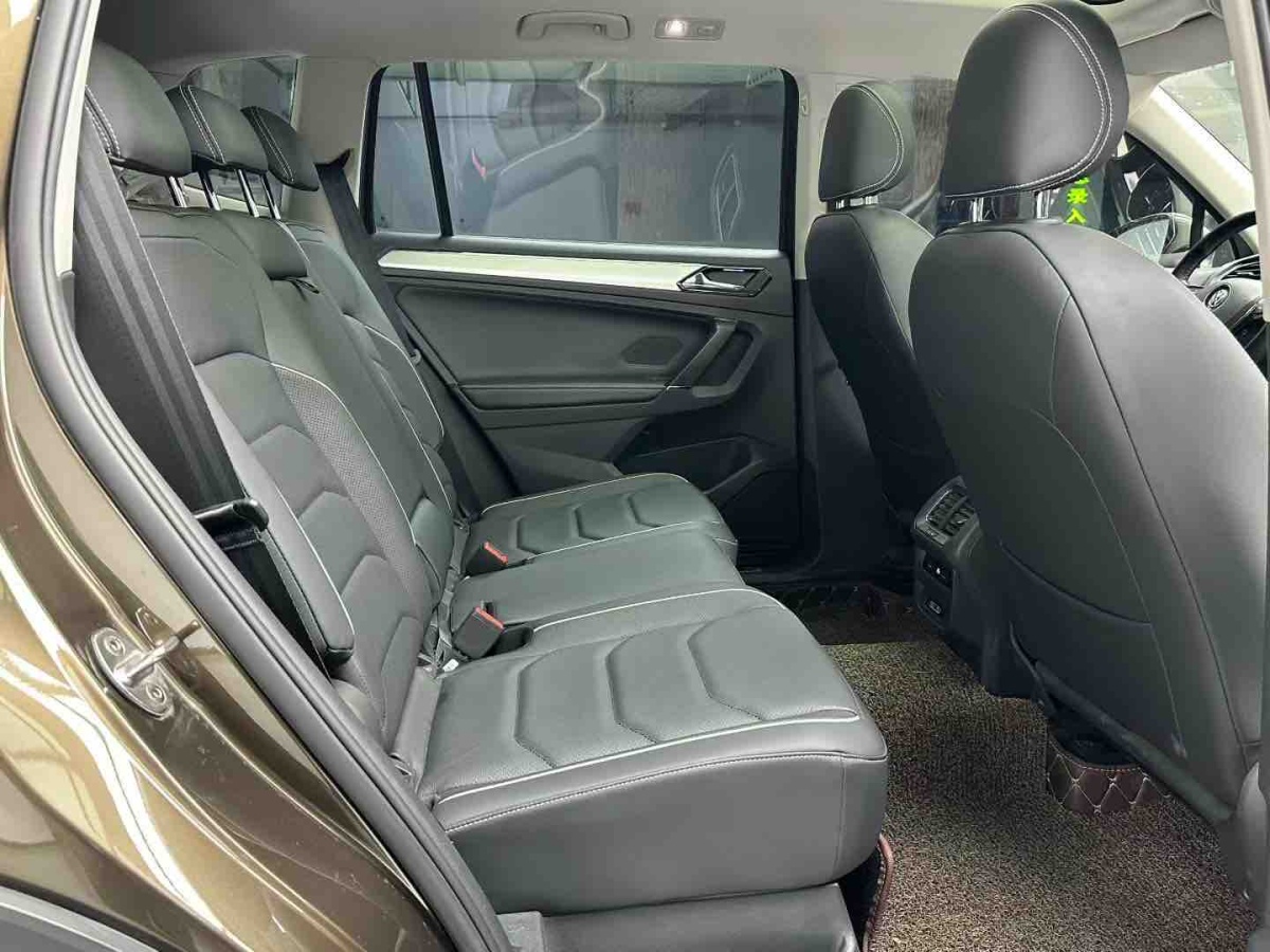 Volkswagen Tiguan X 2017 imagem de carro #7