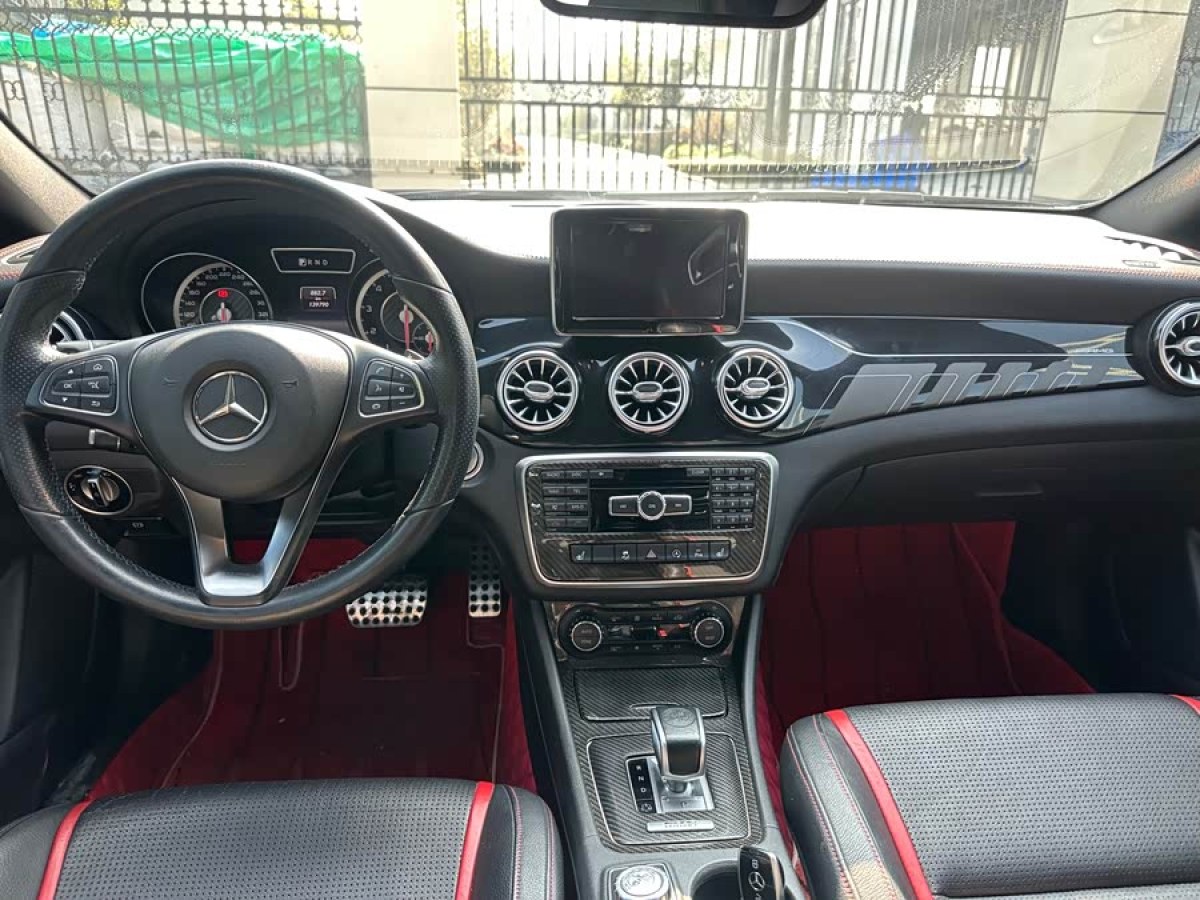 Mercedes-Benz GLA AMG 2015 car image #7