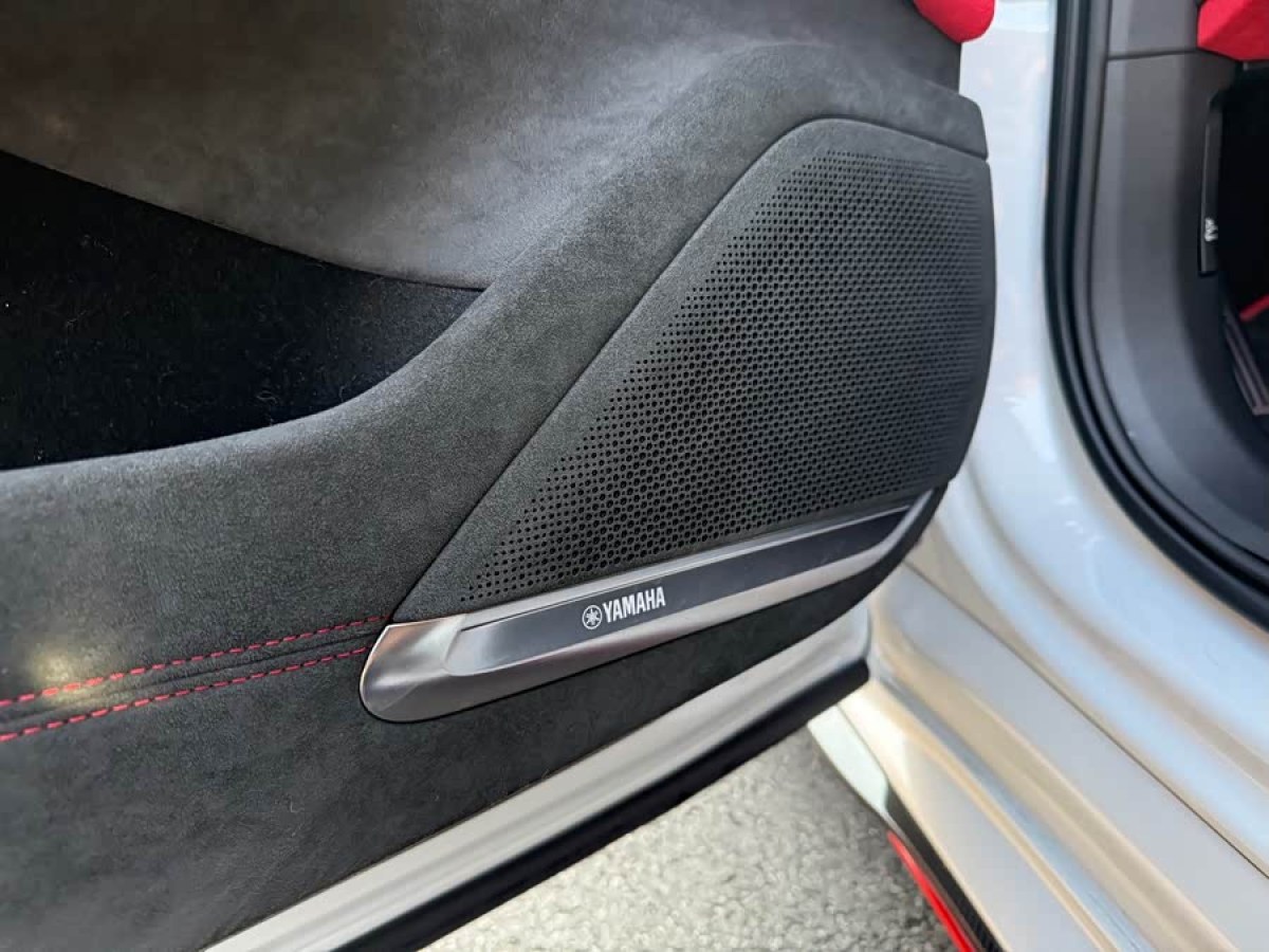 极氪 极氪001 FR 2024 汽车图片 #7