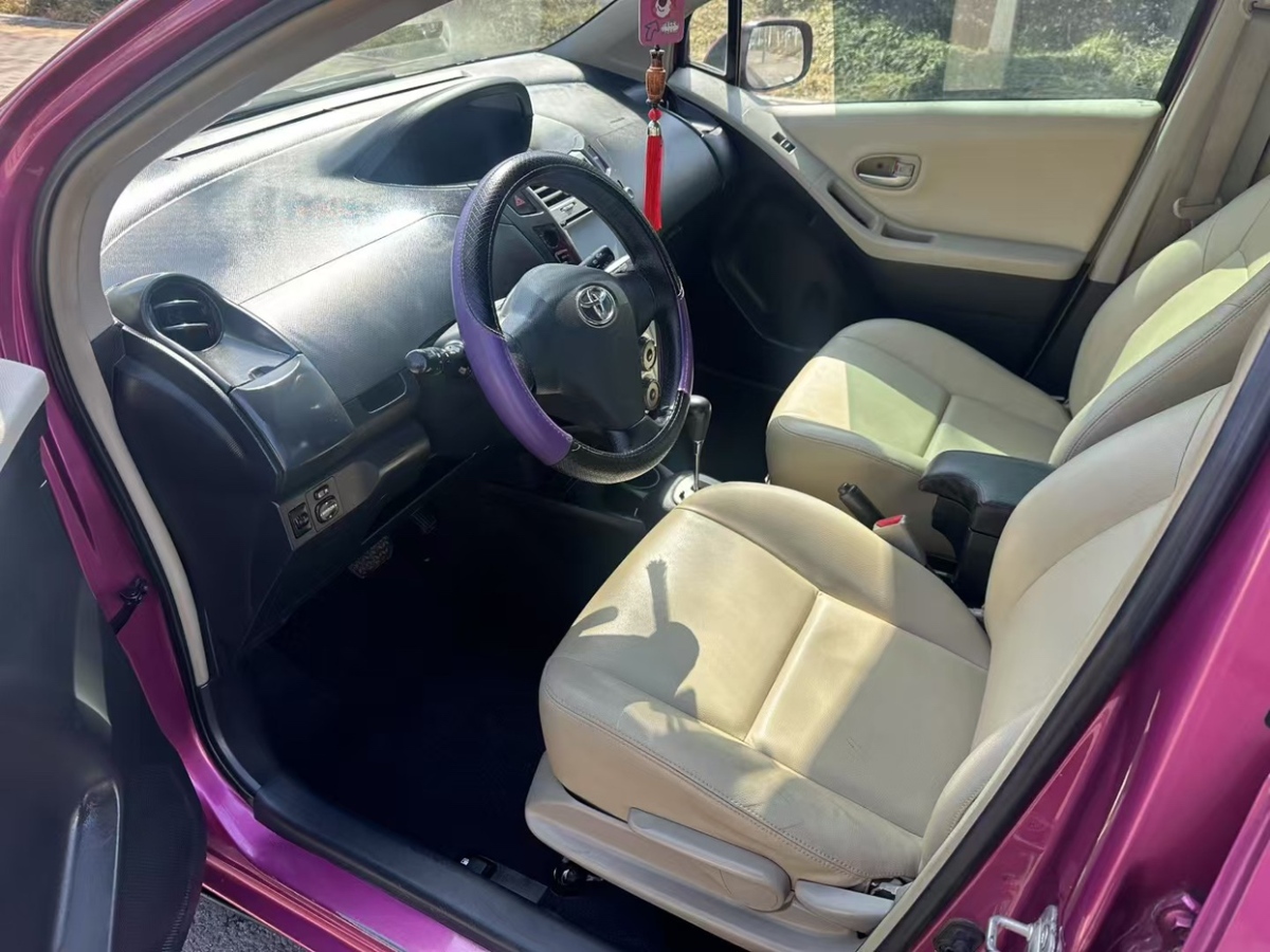 Toyota Yaris 2009 car image #7