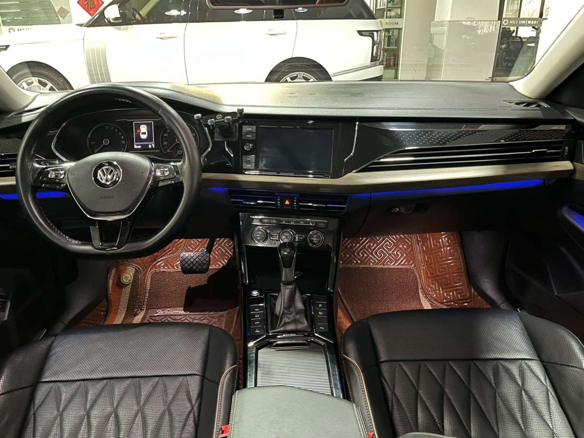 Volkswagen 2019 car image #7