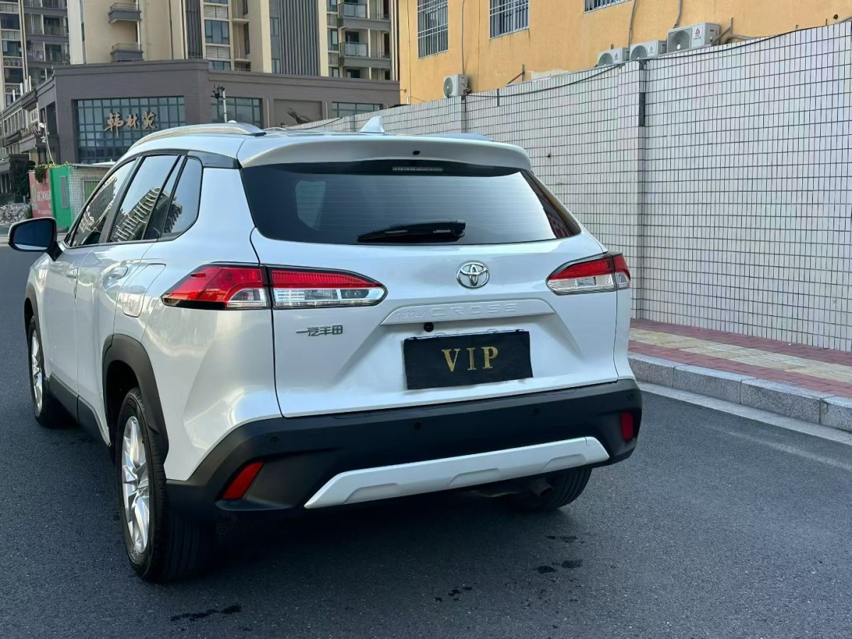 Toyota Corolla Cross 2023 immagine di auto #7