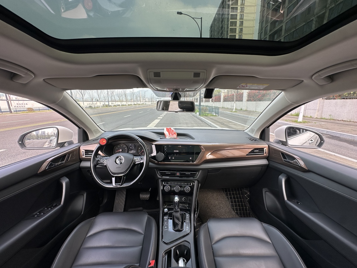 Volkswagen Tharu 2020 #7 Volkswagen Tharu 2020 car image #7
