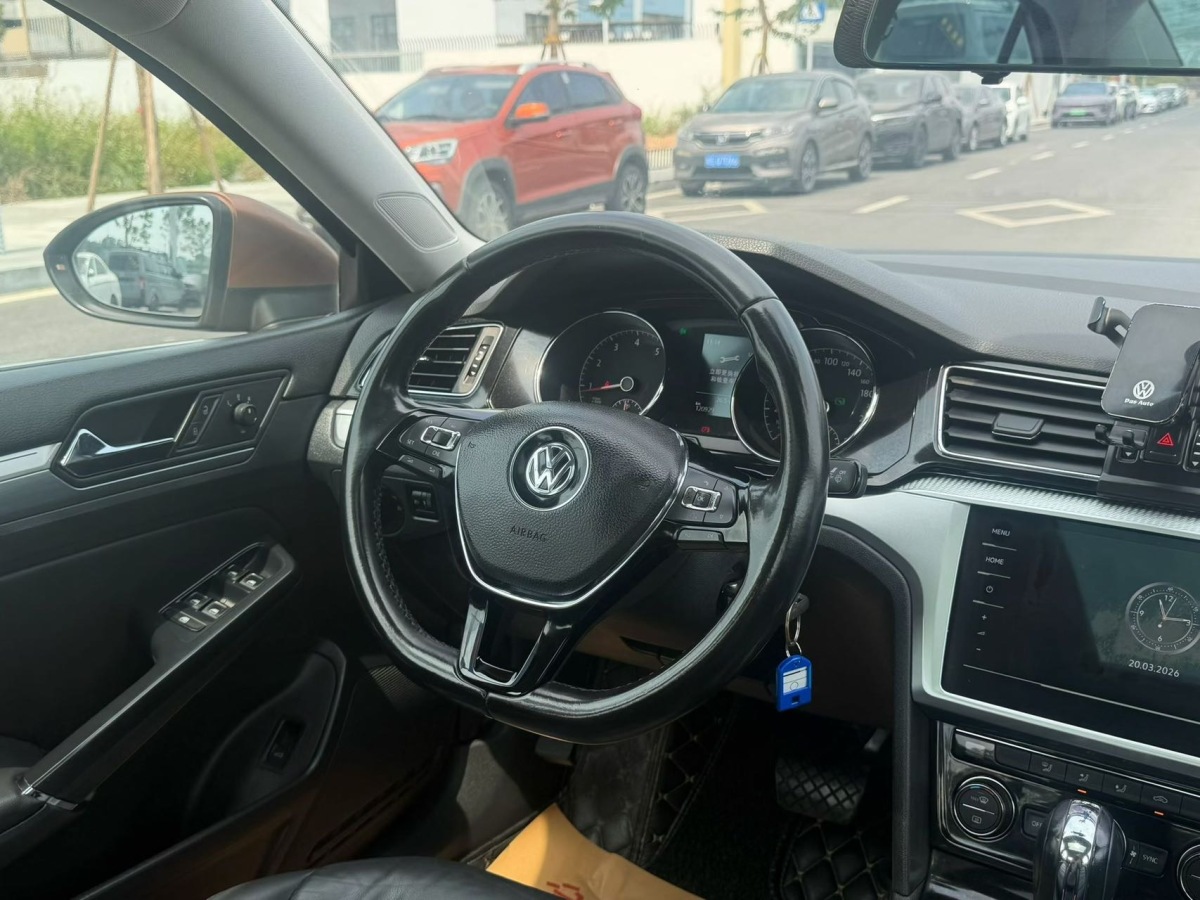 Volkswagen Lamando 2016 изображение автомобиля #7