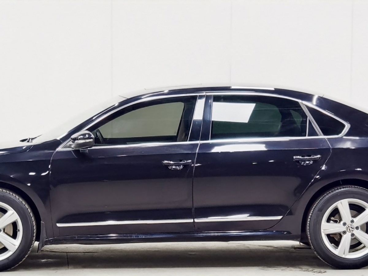 Volkswagen 2015 car image #7