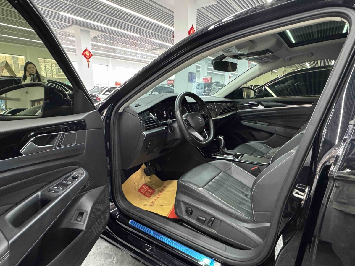 Volkswagen Passat 2023 صورة سيارة #7