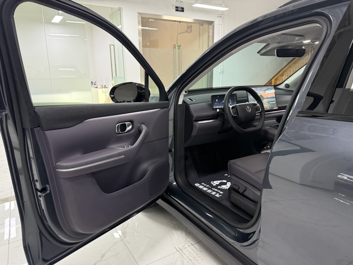 零跑汽车 零跑C16 2024 汽车图片 #7