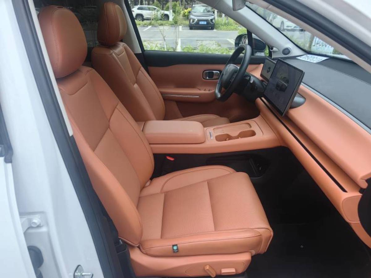 零跑汽车 零跑C16 2024 汽车图片 #7