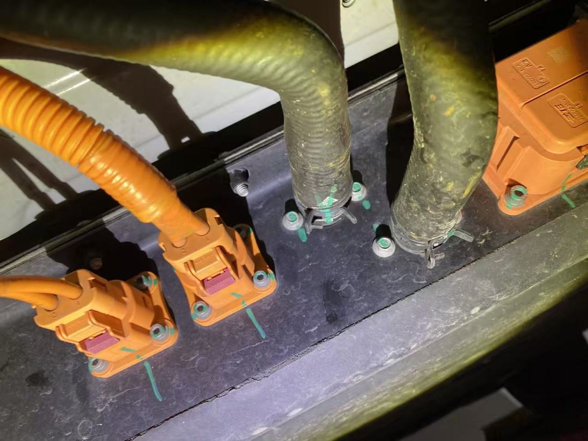 零跑汽车 零跑C16 2024 汽车图片 #7