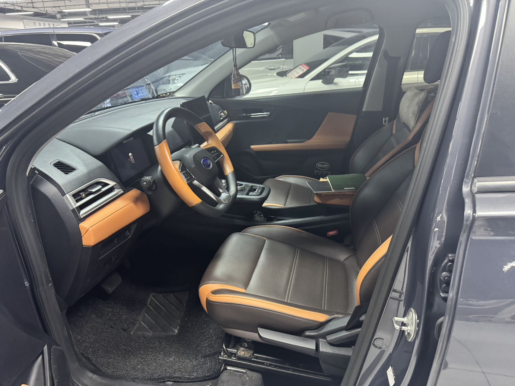 BYD e2 2020 #7 BYD e2 2020 immagine di auto #7